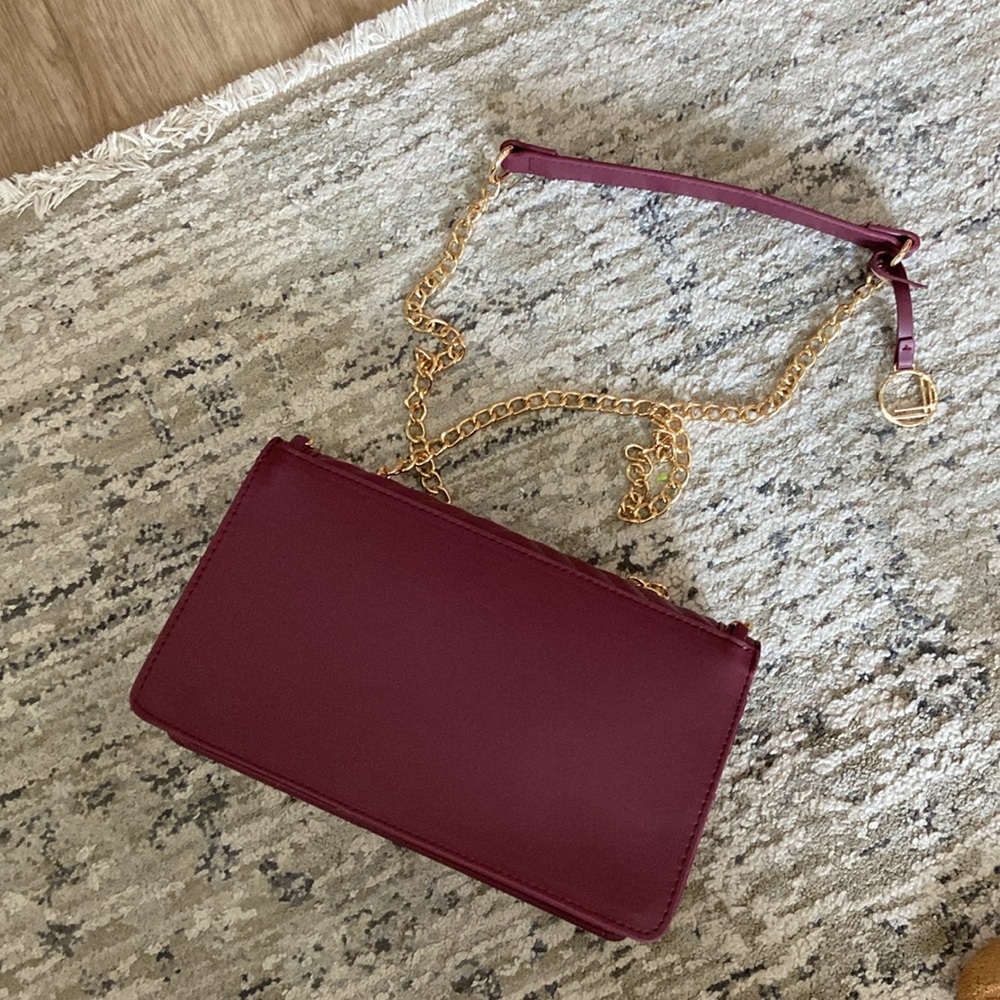 Chain burgundy bag - Picture 3 of 3